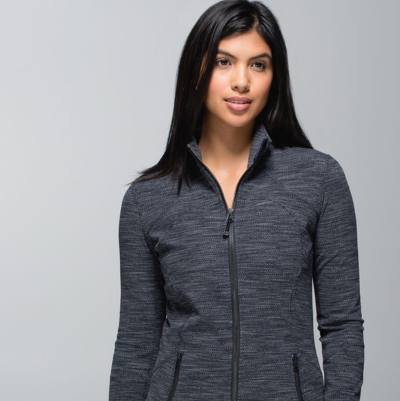 Lululemon Forme Jacket (Cuffins) - Picture 2 of 7